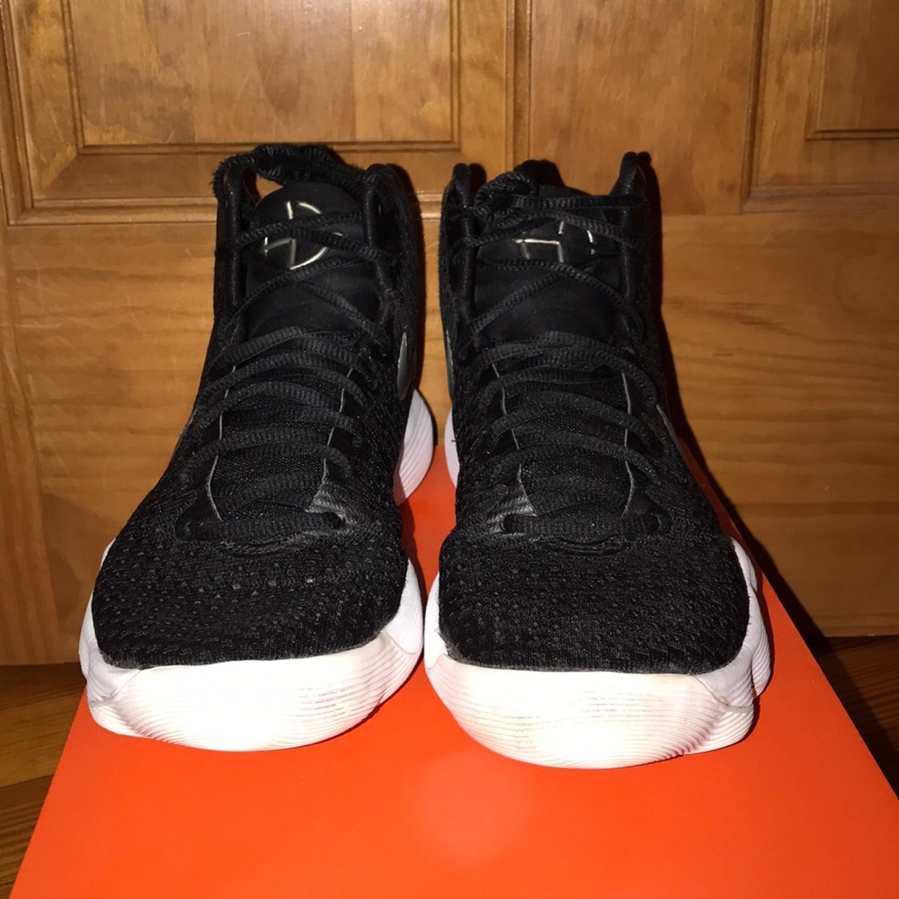 women’s nike hyperdunk 2017